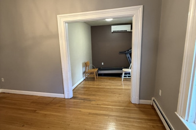 174 Middlesex Ave #1 1