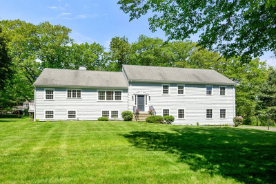 64 Bakers Hill Road 1