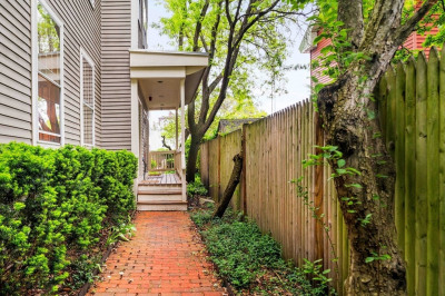 87 Bristol Street #3C 1