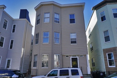 8 Clary St #2 1