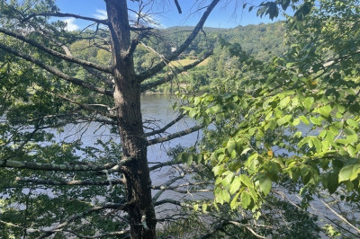 410 River Rd