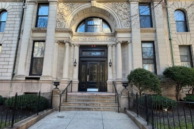483 Beacon #92 1
