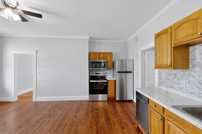 8 Porter Street Court #3 1