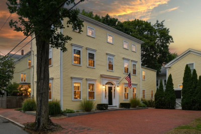 9 Orange Street #1 1