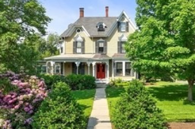 327 Franklin Street 1
