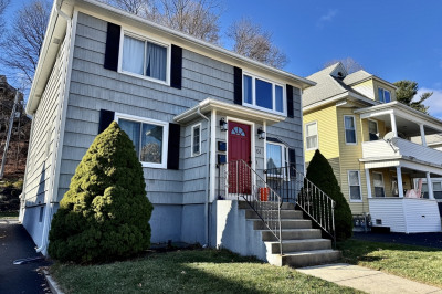 61 Richmond Ave #1 1