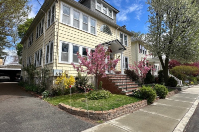 74 Stearns Rd #1
