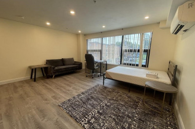 1028 Commonwealth Ave #202 1
