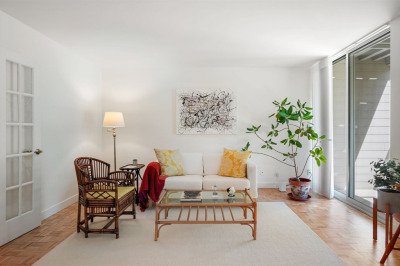 26 BradBury Street #B