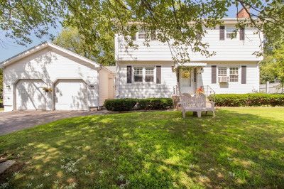 76 Hillside Dr 1