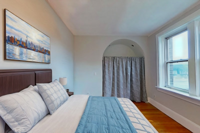 178 Brighton Ave #4