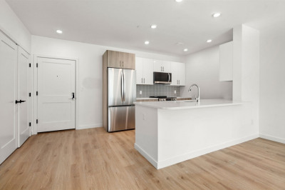 40 Centre St #302 1