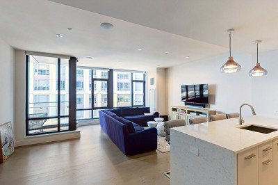 40 Traveler St #605