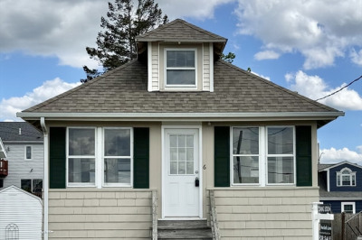 6 Touraine Ave 1