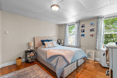 54 Cottage St #4 1