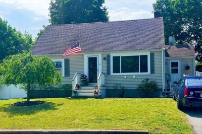 16 Douglas Ave 1