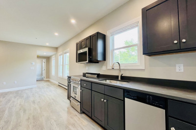 58-60 Mineral Street #60 1