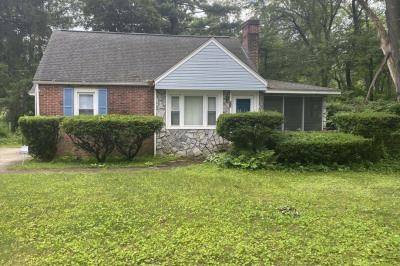 107 Rollins Street 1