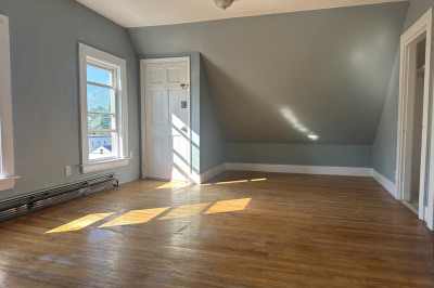 4 Adams Street #3