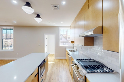 145 Sutherland Rd #Unit 2