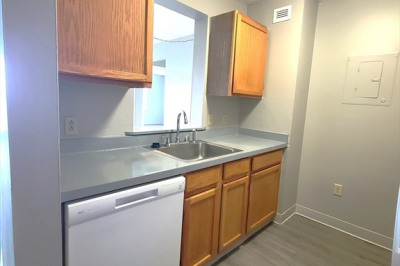 1 South Point Drive #408 1