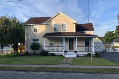 2034 Pleasant Street 1