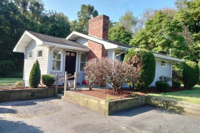2045 Winthrop St. 1