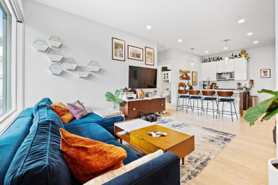105 Washington St. #2B 1