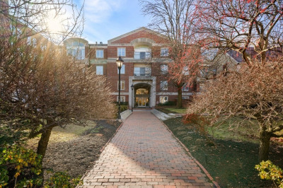 130 Mount Auburn Street #310 1