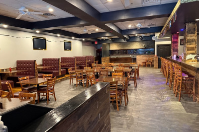 151 S Main St 1