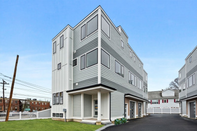 308 Newton Street #2 1