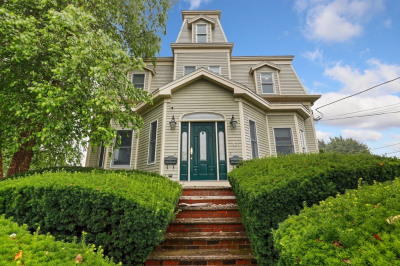 13 Essex St 1