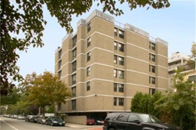 45 Trowbridge St #5C 1