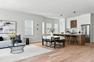 34 Woodford St #2 1