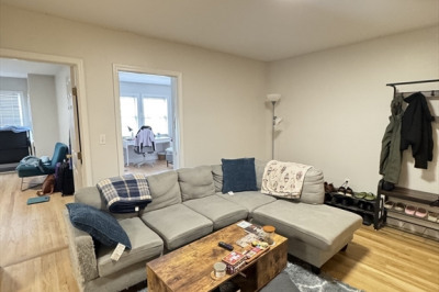 389 W Broadway #1 1