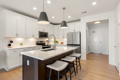 6 Stratton Drive #303 1