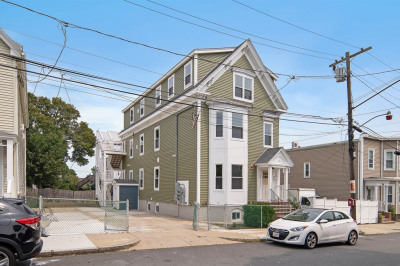 206 Byron St #1 1