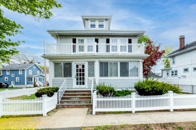 61 Ellington Rd 1