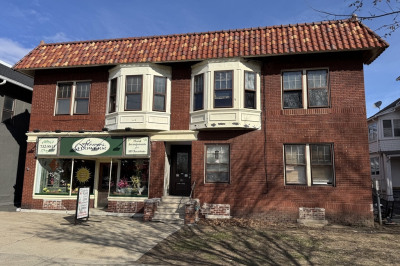 758-760 Sumner Ave 1