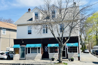 56-58 Lexington St #56 1