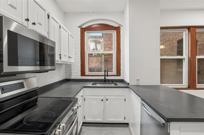 39 Kent Street #3 1