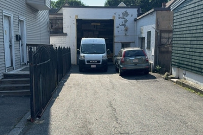 1126-r Dorchester Ave 1