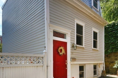 `10 Noble Ct #1 1