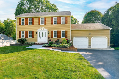 13 Laura Ln 1