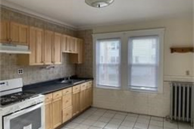 193 Willis Ave #1 1