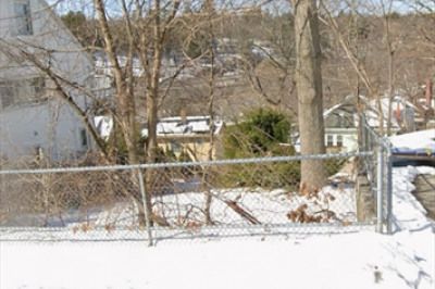 12 Gaston St