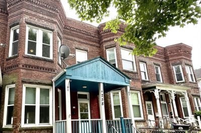 258 Walnut St 1