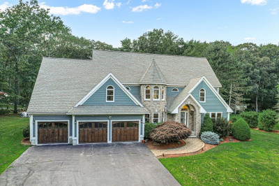 13 Olde Coach Rd 1