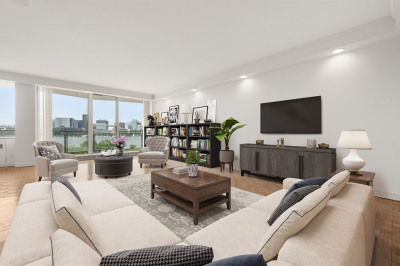 330 Beacon #65/66 1