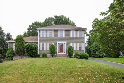 10 Morgan Circle 1